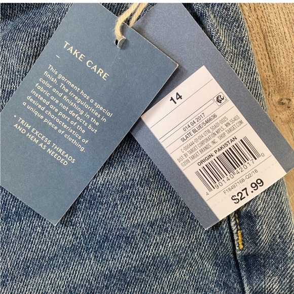 Universal Thread High Rise Denim Jeans - Picture 9 of 9